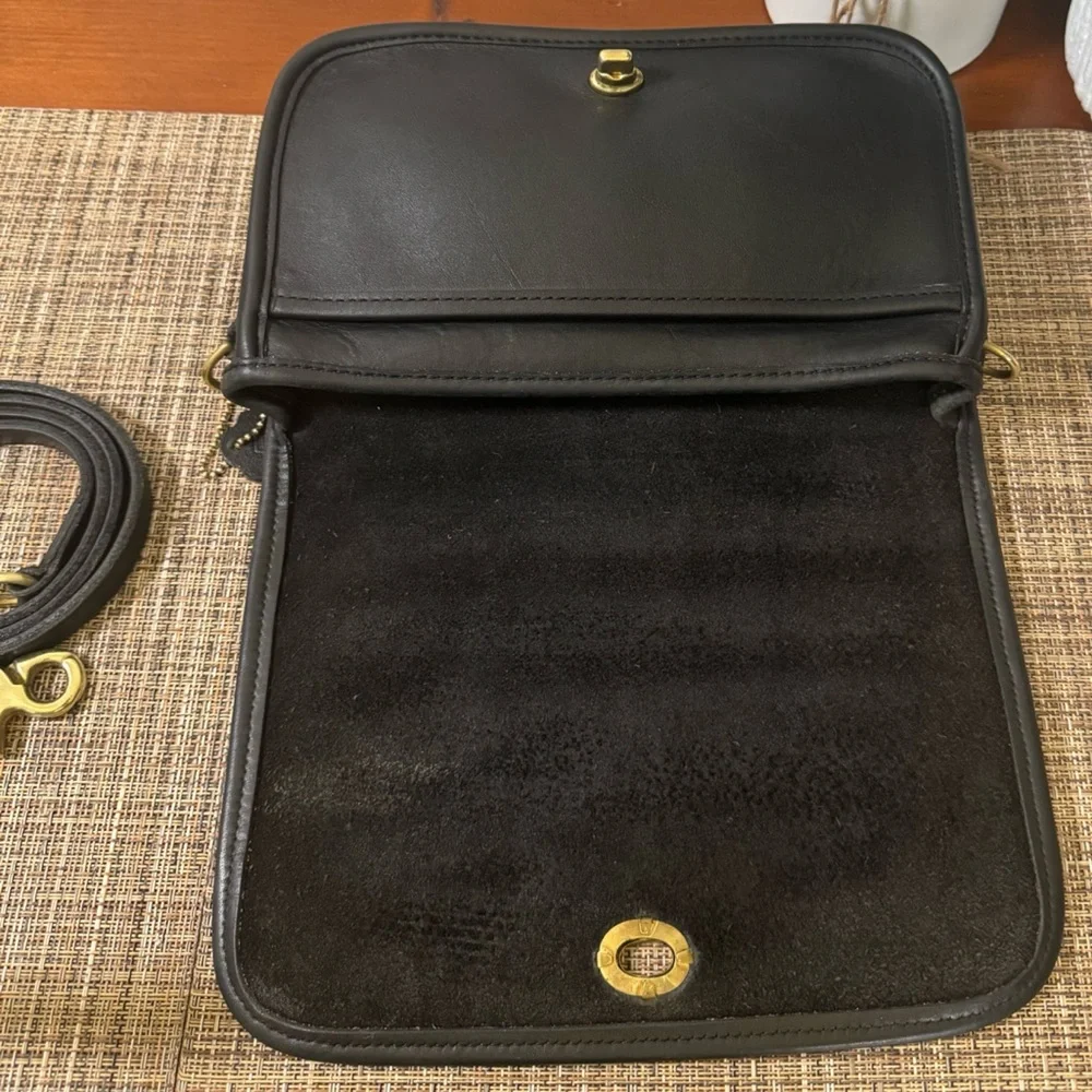 ❤️SOLD❤️Vintage Coach Black Pocket Purse 9755 - Picture 3 of 8